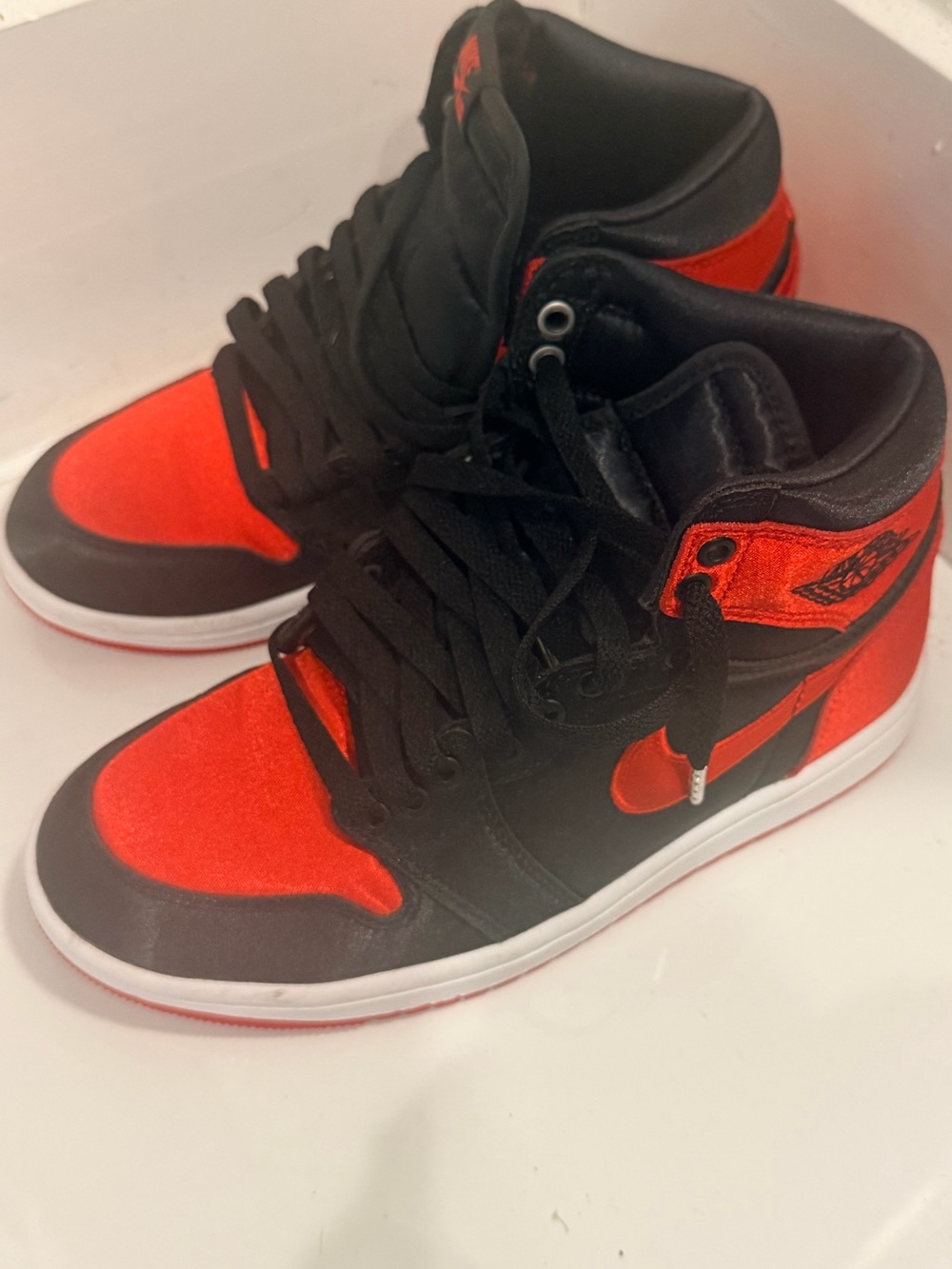 Nike High-Top Sneakers in Black and Red
